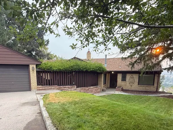64 Valleyview Dr, Pocatello, ID 83204