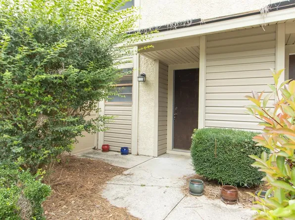 901 Olmstead Dr APT 49G, Hinesville, GA 31313