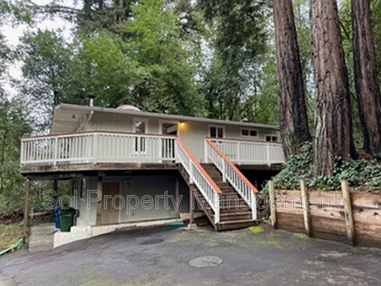 175 S Redwood Dr — Photo 3