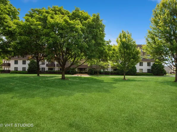 12900 W Heiden Cir Unit 4304, Lake Bluff, IL 60044