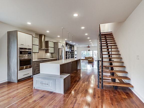 4th image of 2757 W Francis Pl