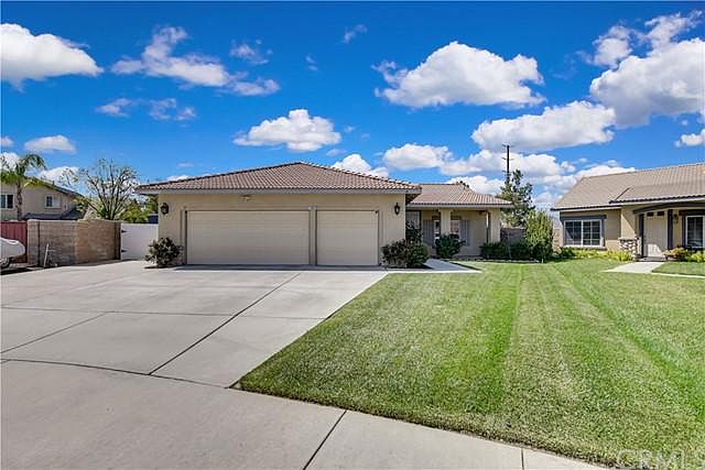 1st image of 1463 Riverstone Ct