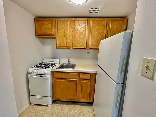 Rented by JM Preston Properties LLC | media 17