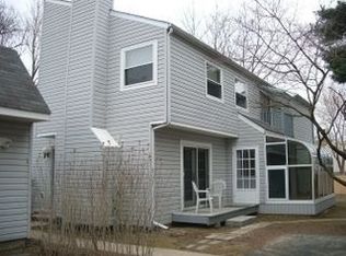 6 Dunning Ct, New Castle, DE 19720