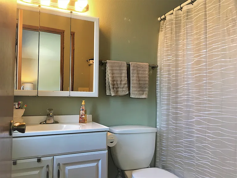 1614 NE Cackler Ln — Photo 11
