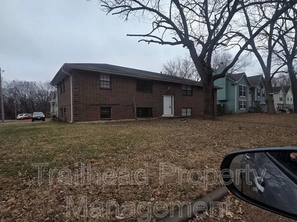 13121 6th St #4, Grandview, MO 64030