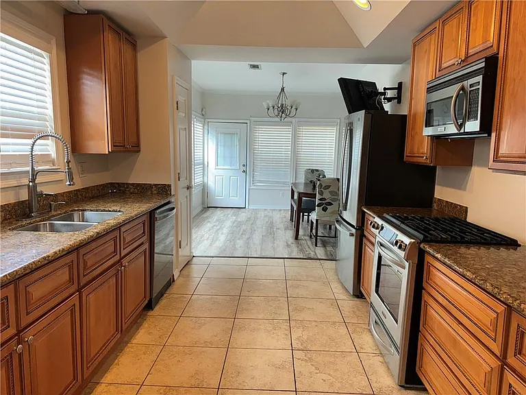 5718 Vermillion Blvd #A — Photo 6