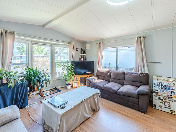 5th image of 3999 Skaha Lake Rd #27