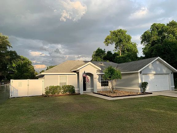 3rd image of 13075 SE 102nd Ct