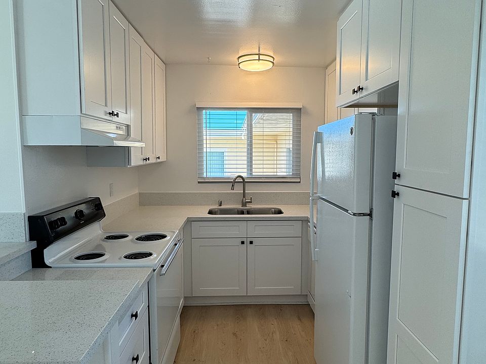 1st image of 4311 Parks Ave #14