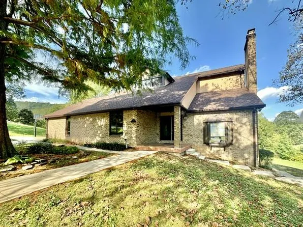 216 Oakwood Ridge Dr, West Portsmouth, OH 45663