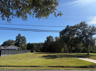 8966 Hill Dr, Baton Rouge, LA 70809