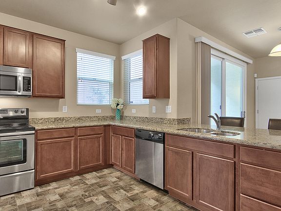 5th image of 3839 E Edna Dr
