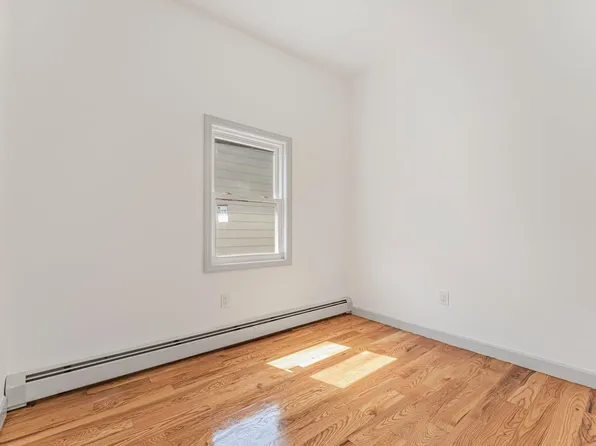 5206 Avenue M image 11 of 21