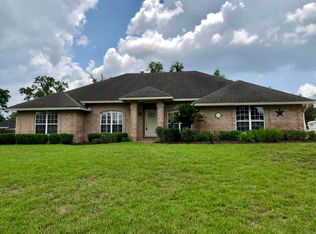 933 Lakeridge Dr, Orange Park, FL 32065