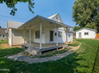 705 2nd Ave, Zillah, WA 98953