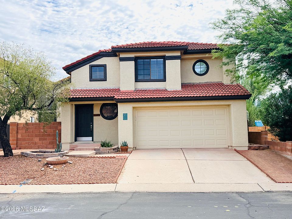 1st image of 10480 N Fair Mountain Dr