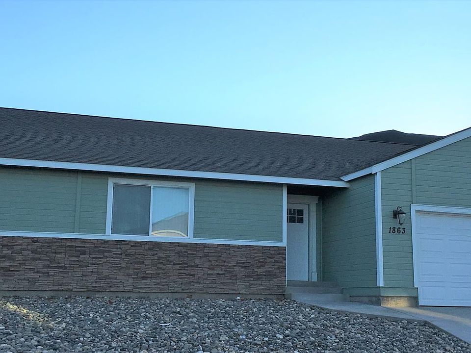 1st image of 1863 Nova Ln