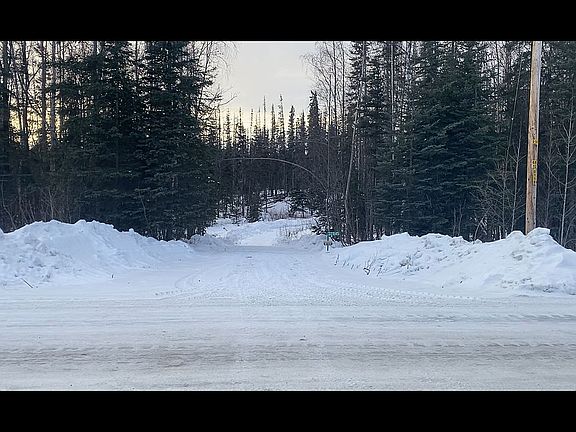 4th image of 37845 Adkins Rd