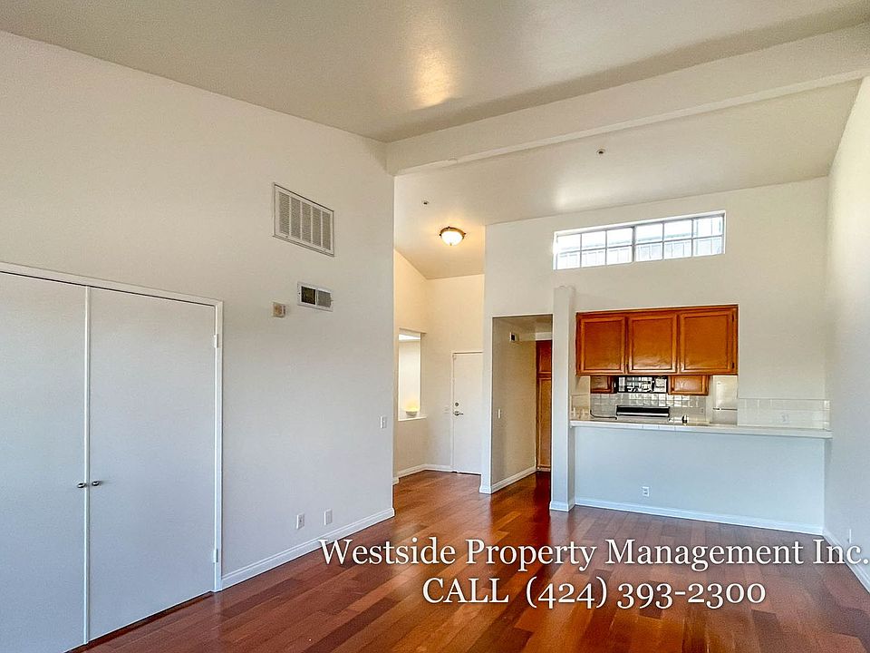 1st image of 12311 Pacific Ave APT 5