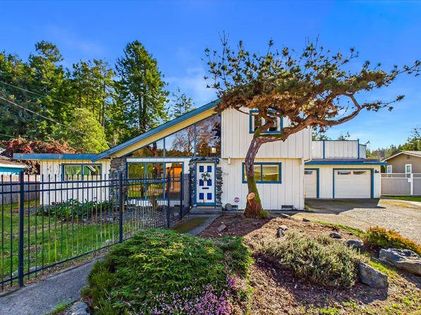 3010 Cedar Ln, Eureka, CA 95503