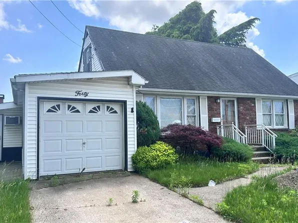 40 Lander Avenue image 3 of 11