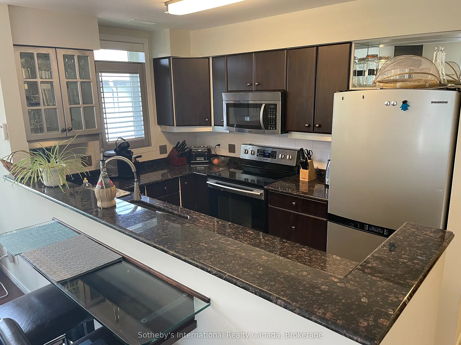 2 bed, $12,000 — Photo 3