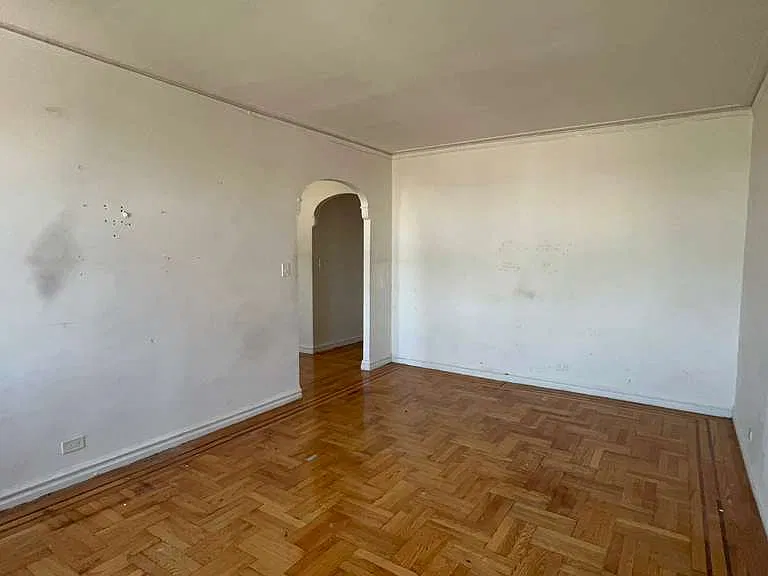 1756 Clay Ave #5E — Photo 2