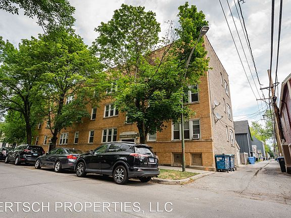3rd image of 4619 N Leavitt St #2