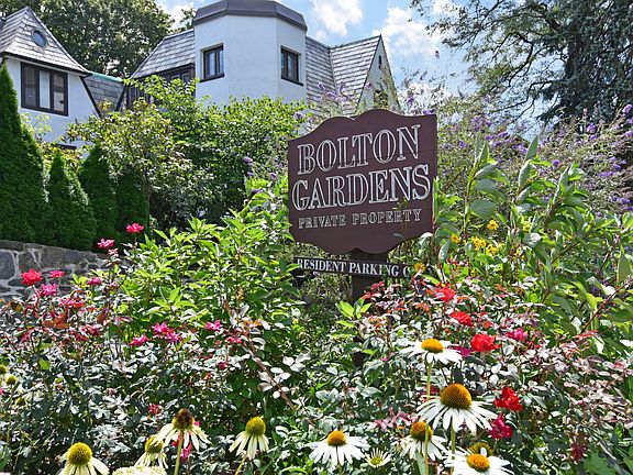 2nd image of 2 Bolton Gdns