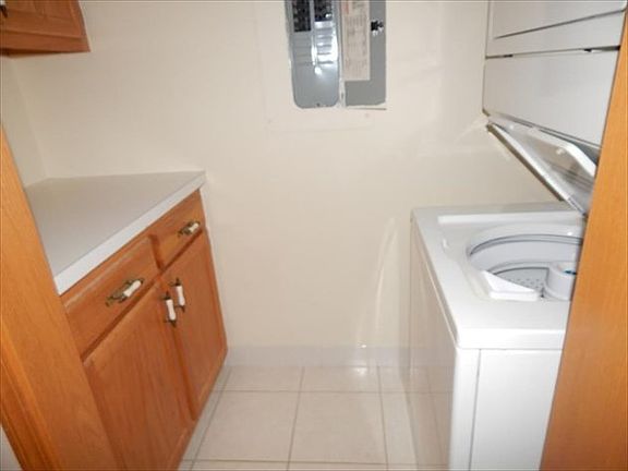 4th image of 5000 Oakton St #1-305