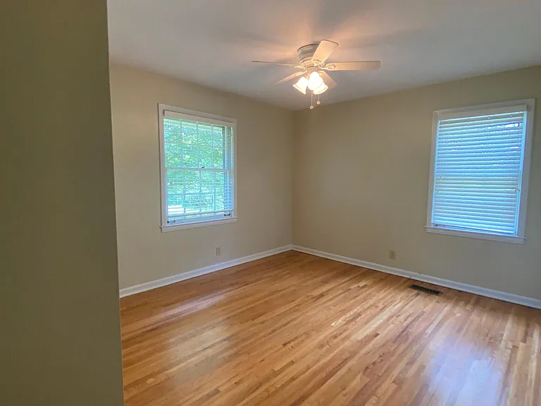1050 Clarence Binkley Rd — Photo 9