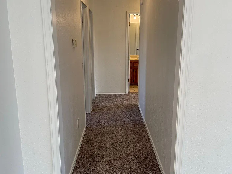 312 Conestoga Dr — Photo 8