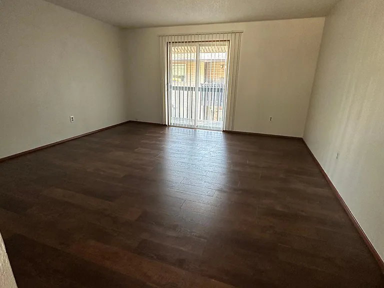 11111 NE 48th Cir #D — Photo 12