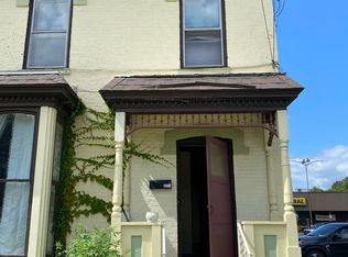 357 College Ave #B, Elmira, NY