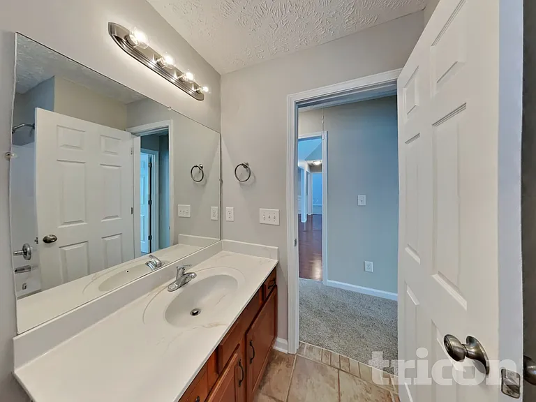 3479 Melrose Dr — Photo 18