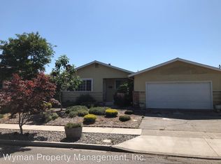 3229 Beard Rd, Napa, CA 94558