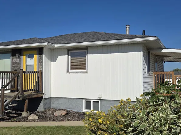 5301 45th St, Vegreville, AB T9C 1C5