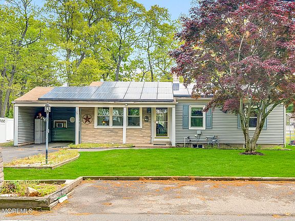 4th image of 1708 Forge Pond Road