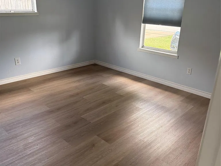 10415 Norton Dr — Photo 24