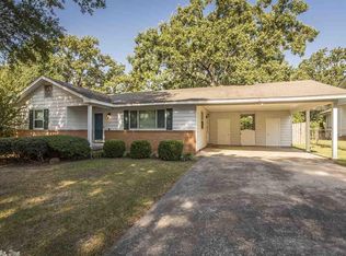 32 Wesley Dr, Sherwood, AR 72120