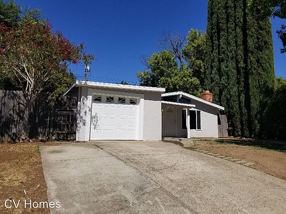 3rd image of 3813 San Novado Way
