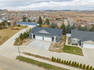 3200 E Divide Ave, Bismarck, ND 58501