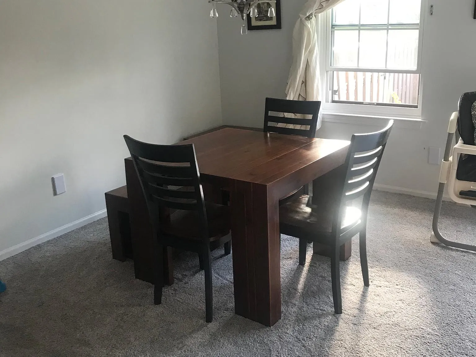 3 bed, 2.5 bath, 1809 sqft, $3,200 — Photo 4