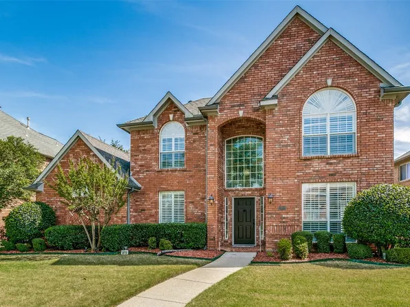 1009 Hunters Creek Dr, Carrollton, TX 75007