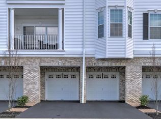 214 Knightsbridge Ln #12, Morganville, NJ 07751