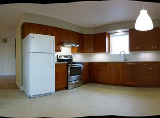 20 1/2 Livingston Pl, Greenwich, CT 06830