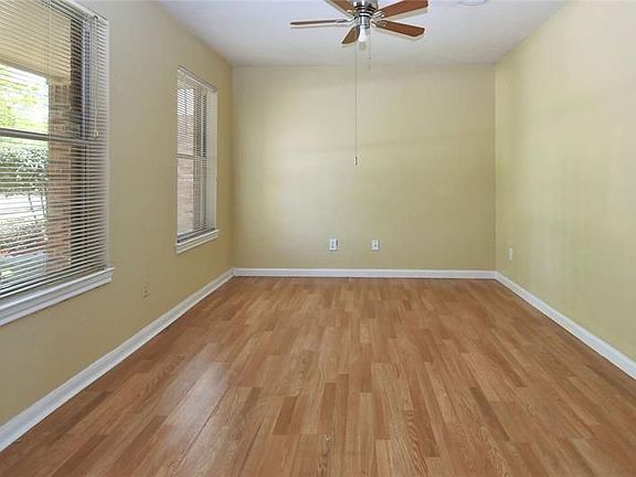 2nd image of 6820 Arbor Hollow Ln
