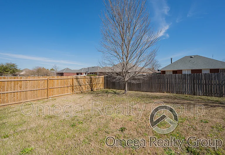 1325 Meadow Glen Rd — Photo 52