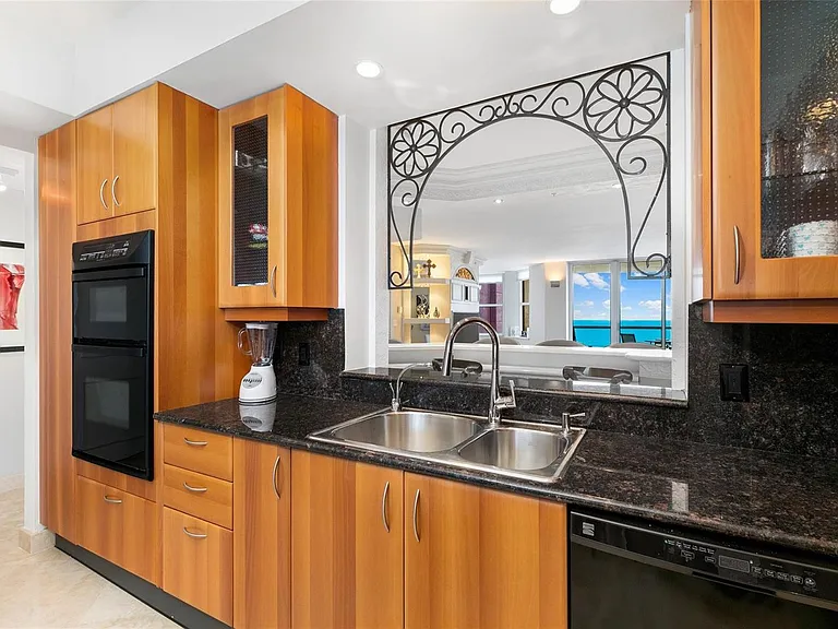 2110 Ocean Blvd #9A — Photo 18